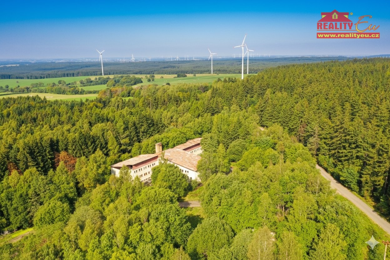 Prodej pozemku pro komerční výstavbu v obci Krásná