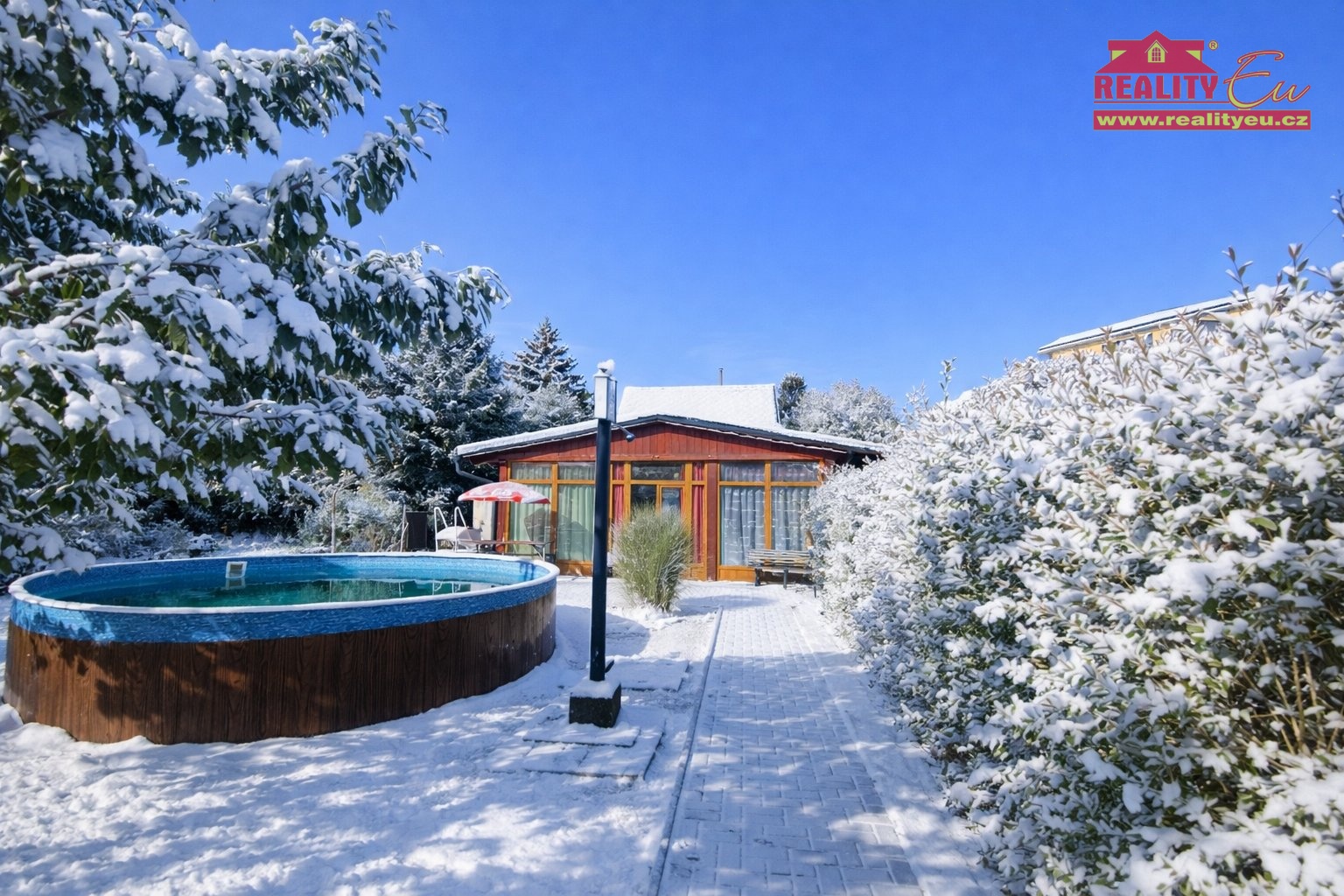 Prodej rodinného domu s komerčním areálem v České Skalici