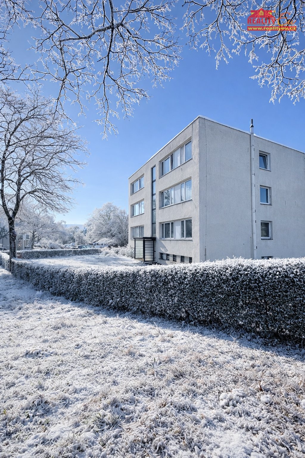 Prodej světlého bytu 3kk s lodžií v Praze Strašnicích