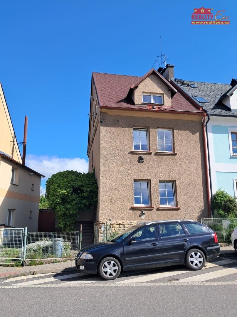 Prodej krajního řadového domu v Novém Městě nad Metují