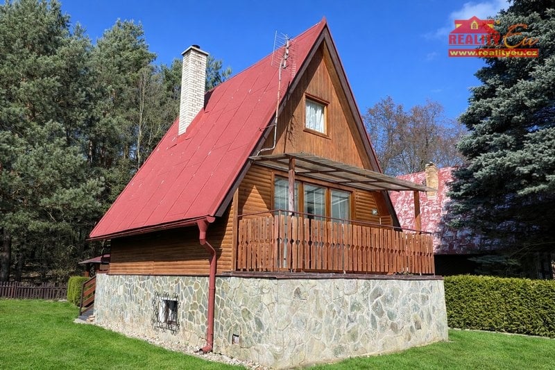 Prodej chaty s krbem v obci Litošice - Krasnice