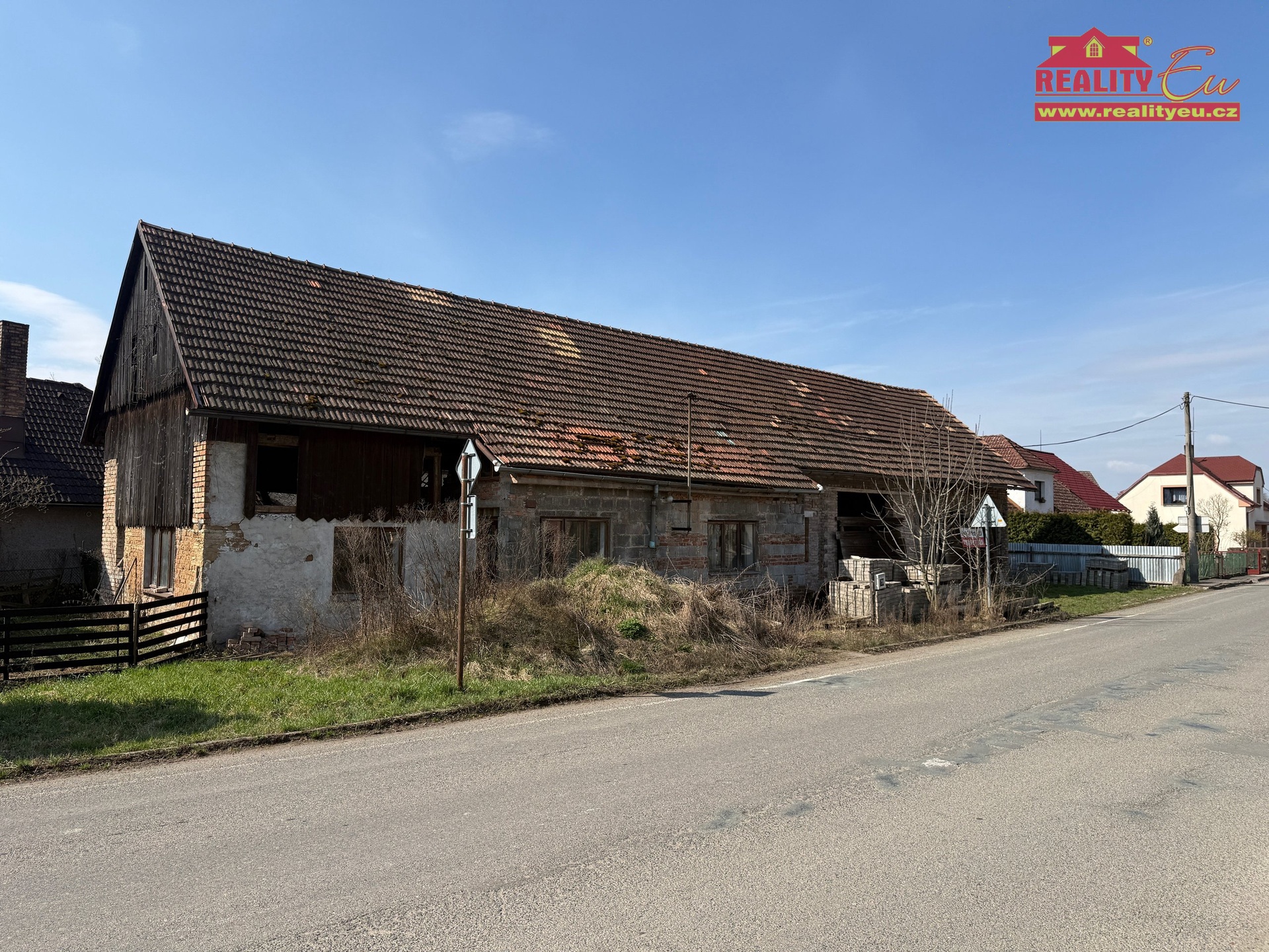 Prodej RD s garáží a dílnou v rekostrukci Slavětín nad Metují