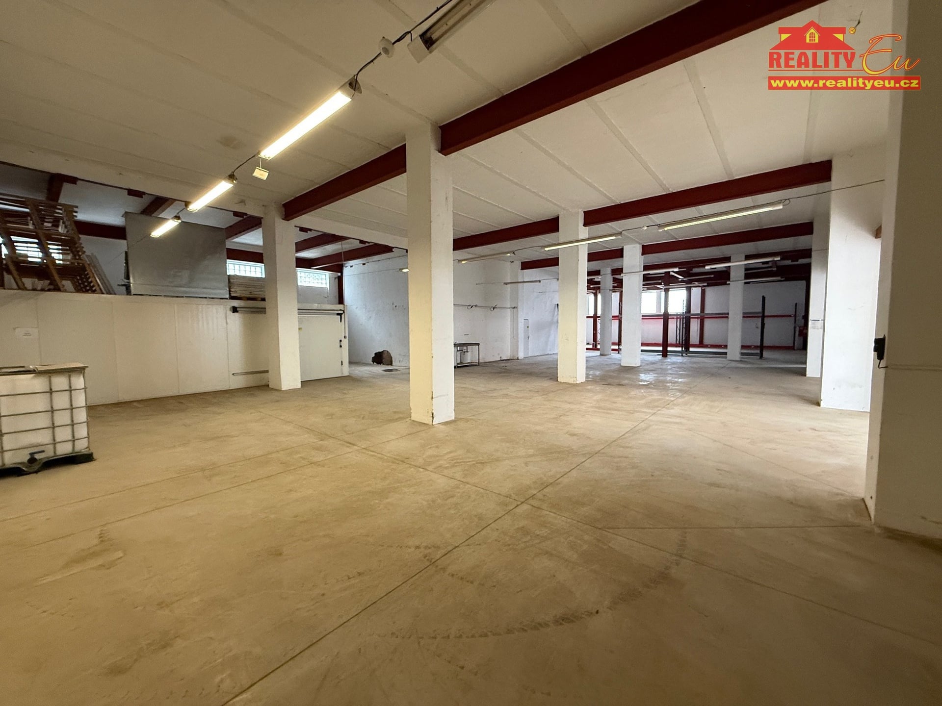 Pronájem skladu v Trutnově - Horní Předměstí